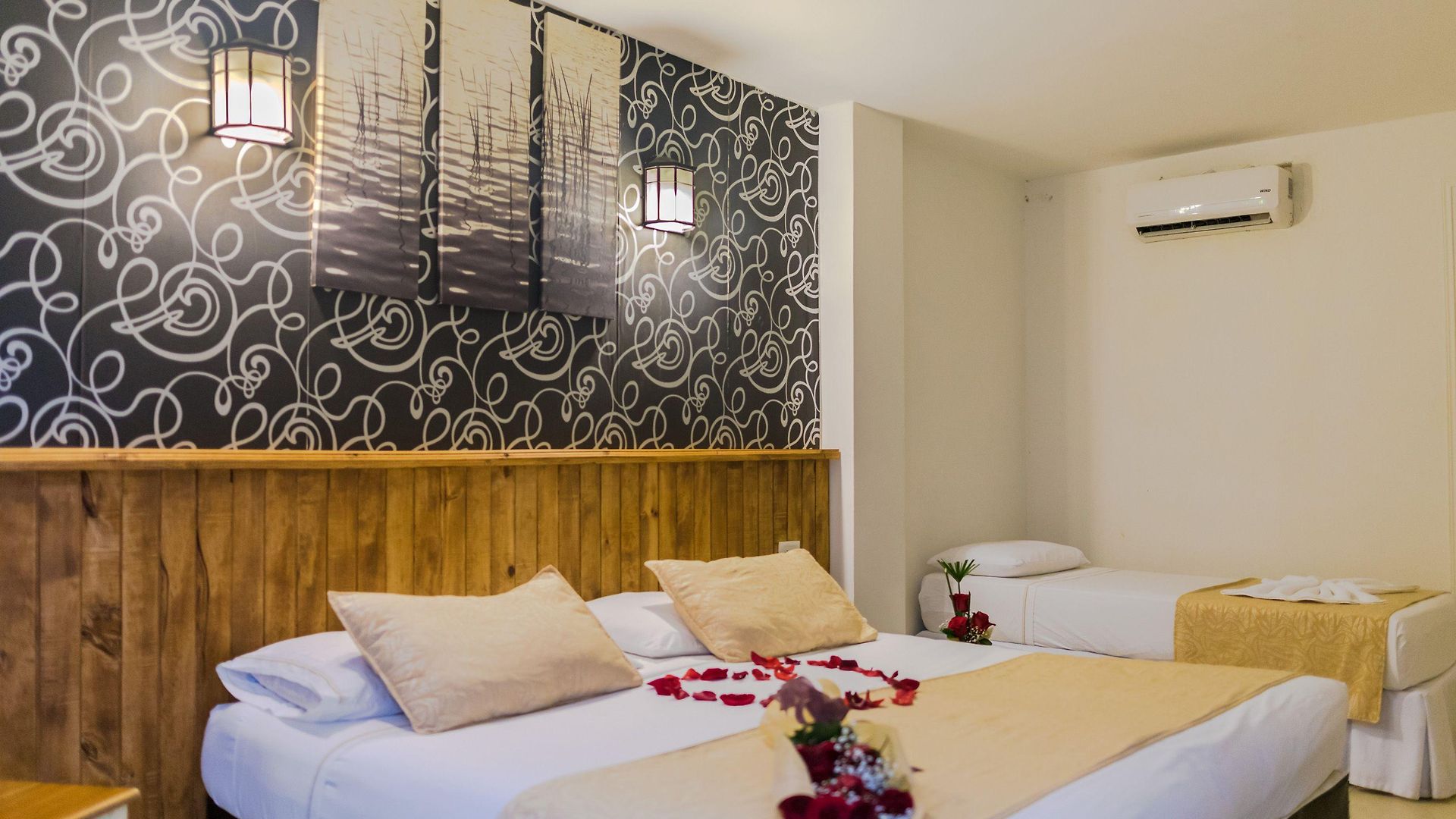 Royal Boutique Hotel 4*