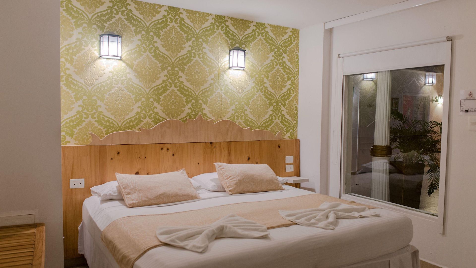 Royal Boutique Hotel 4*