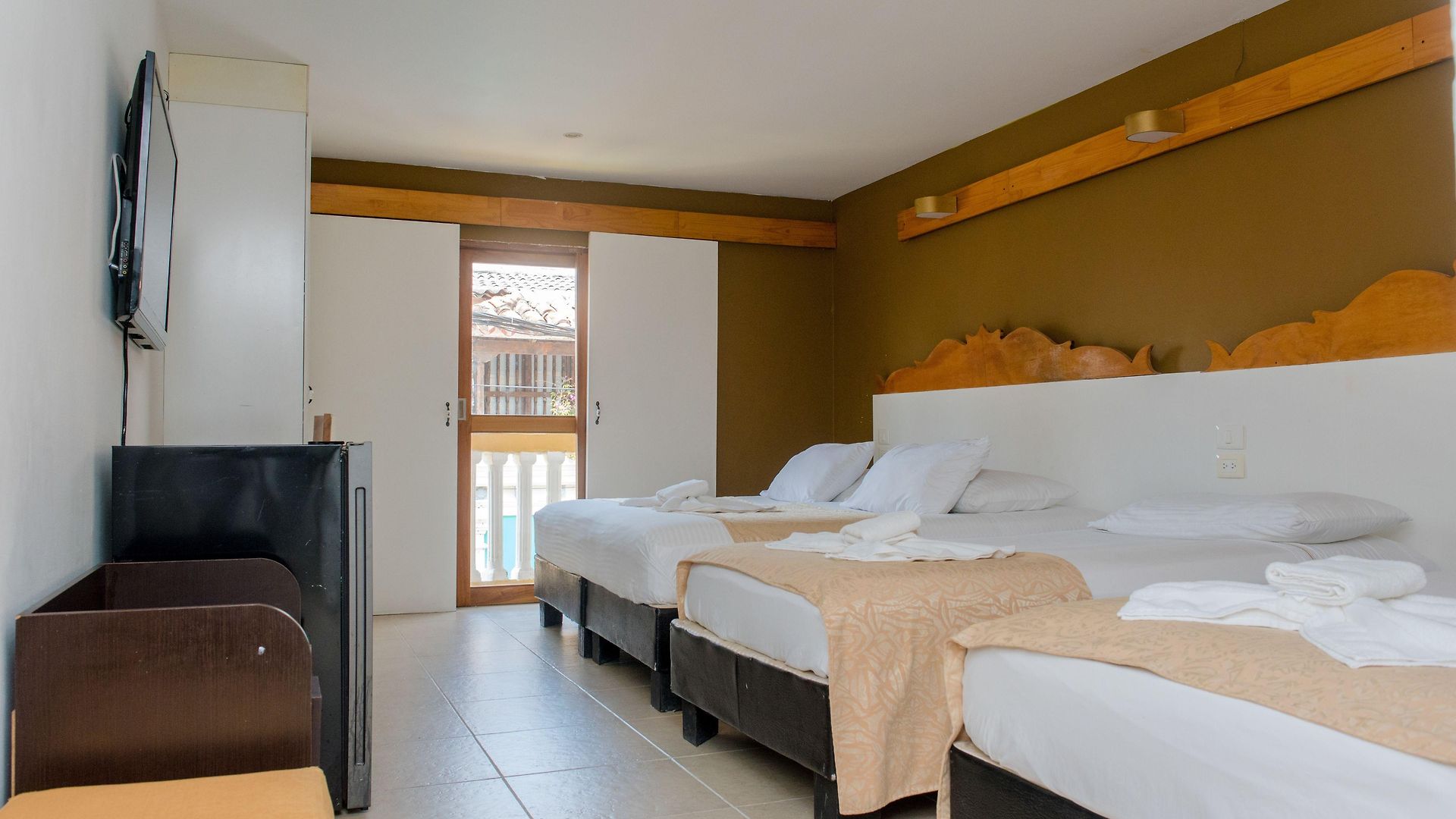 Hotel Royal Boutique 4*