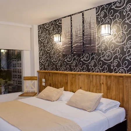 Royal Boutique Hotel 4*