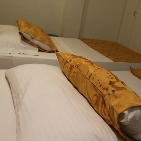 Royal Boutique Hotel 4*