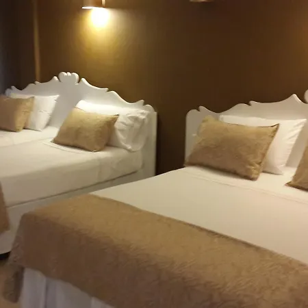 Hotel Royal Boutique 4*